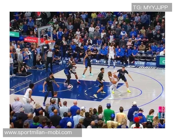 杜兰特称赞独行侠分球出色浓眉状态回暖让防守难度加大